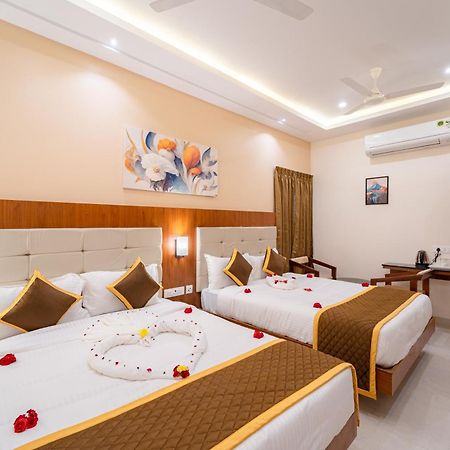 Welcome Grand Residency Пудучеррі Екстер'єр фото